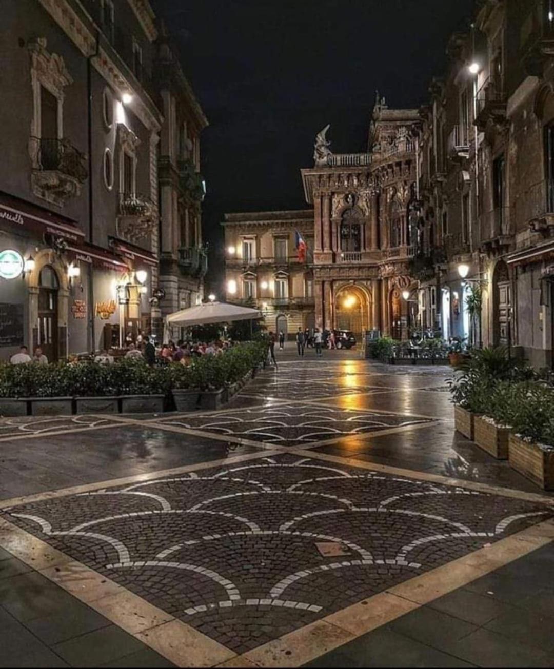 Al Punto Giusto Bed & Breakfast Catania Exterior photo